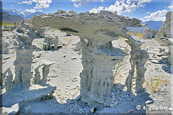 Kleinere Sand Tufa